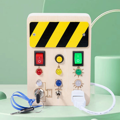 Tableau Montessori - BusyBoardCircuit™ - Déverrouillage de lumière - Mon Beau Jeu